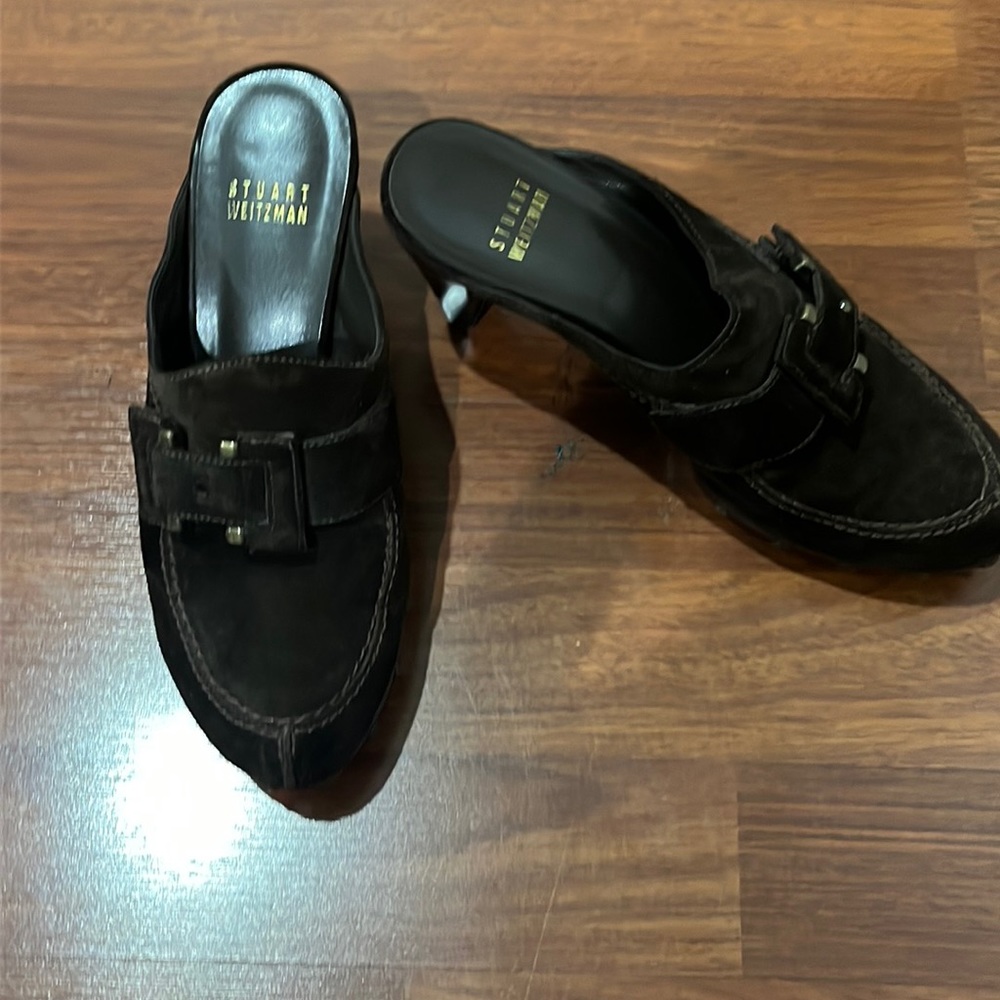 Stuart Weitzman Brown Suede Mule size 6